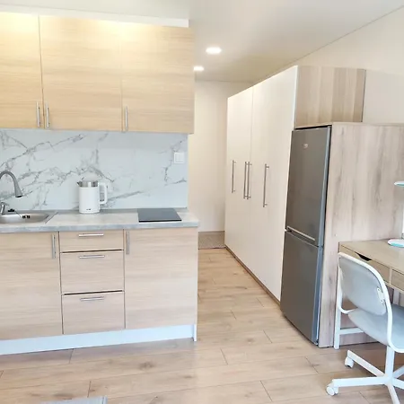 Appartamento Airi Near Old Town Self Check-in